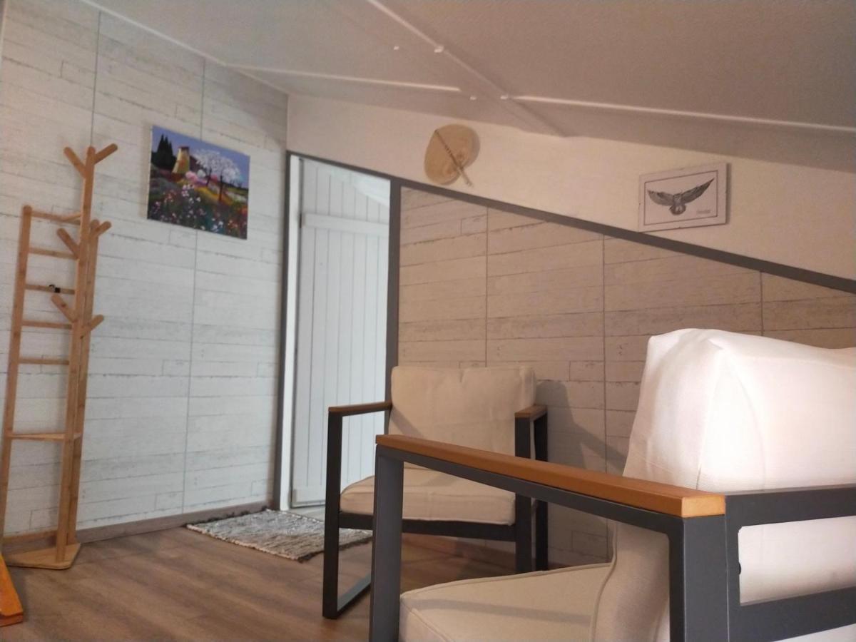 La Carpe'Diem Apartment วัลลงปงต์ดาร์ก ภายนอก รูปภาพ